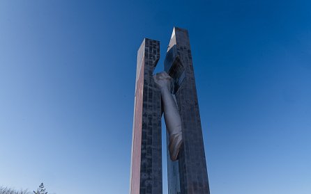 Голосуем за место для мемориала